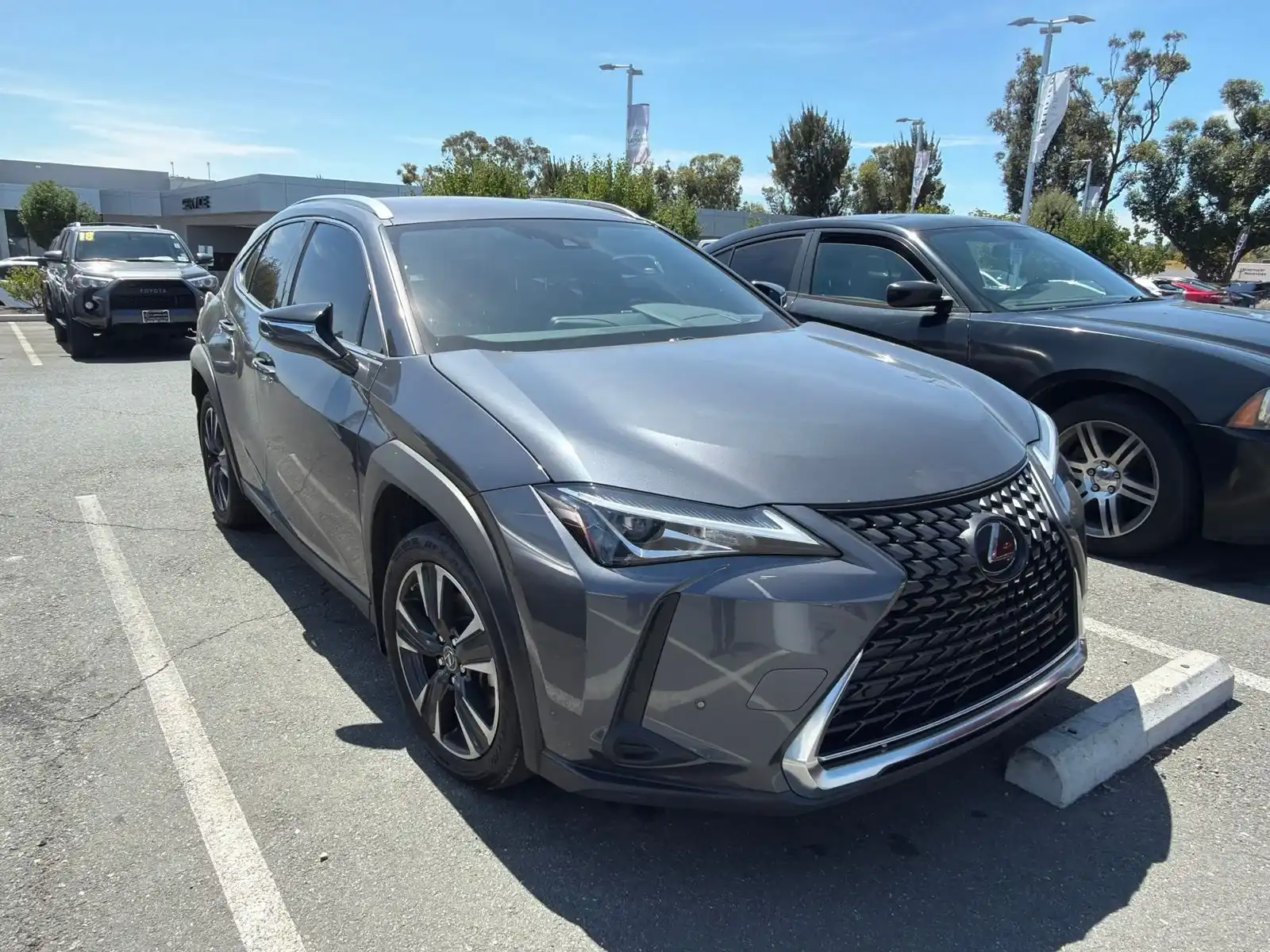 2022 Lexus UX 200 200 FWD's photo