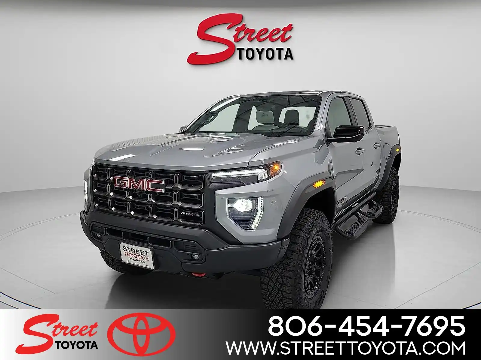 2024 GMC Canyon 4WD AT4X Crew Cab Short Box's photo