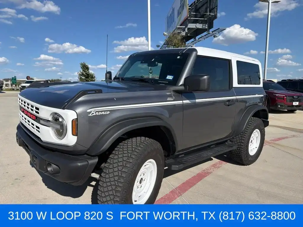 2024 Ford Bronco Heritage Edition's photo