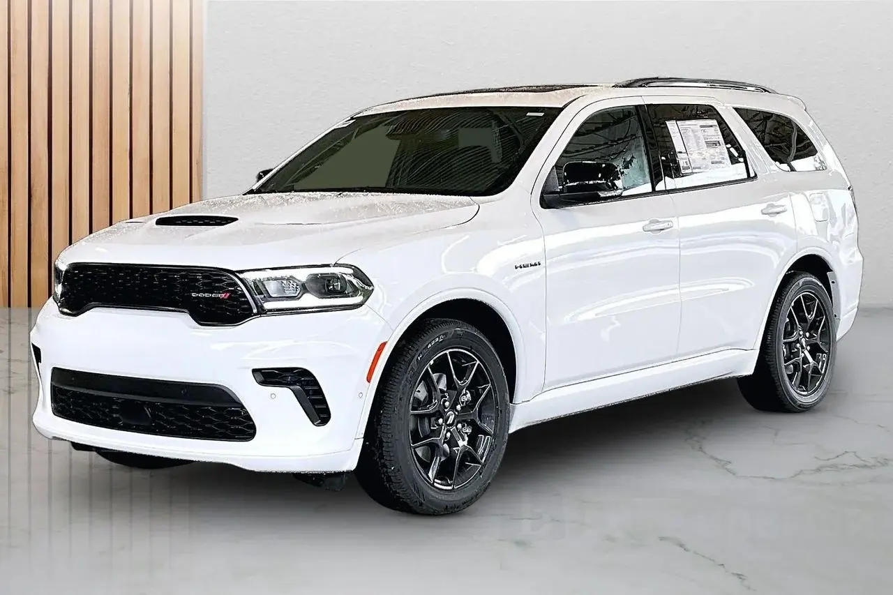 2026 Dodge Durango GT HEMI Plus V8 AWD photo 4