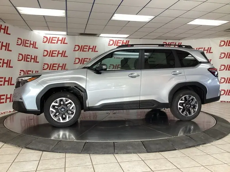 2026 Subaru Forester Premium photo 4