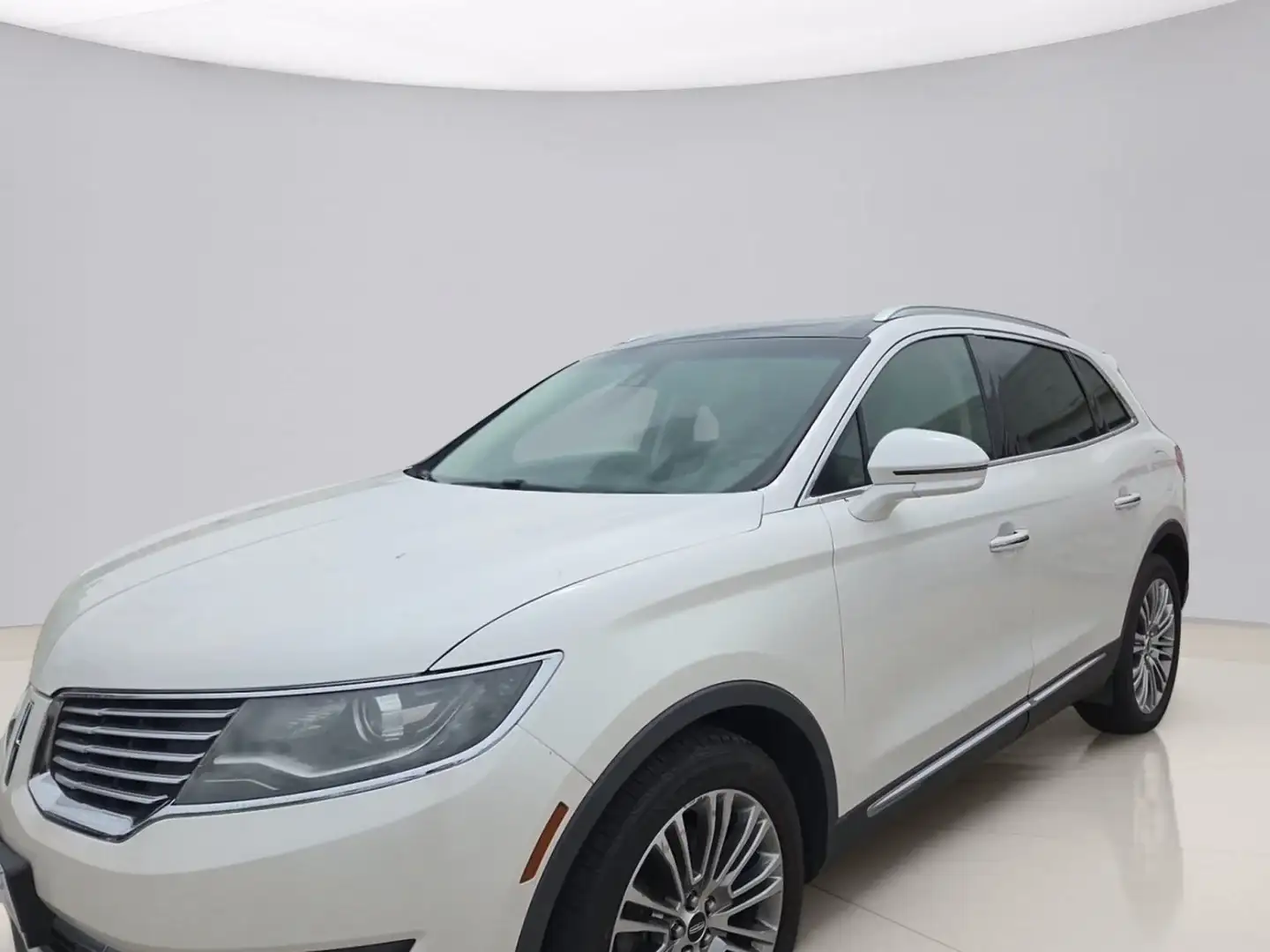 2017 Lincoln MKX Reserve AWD's photo