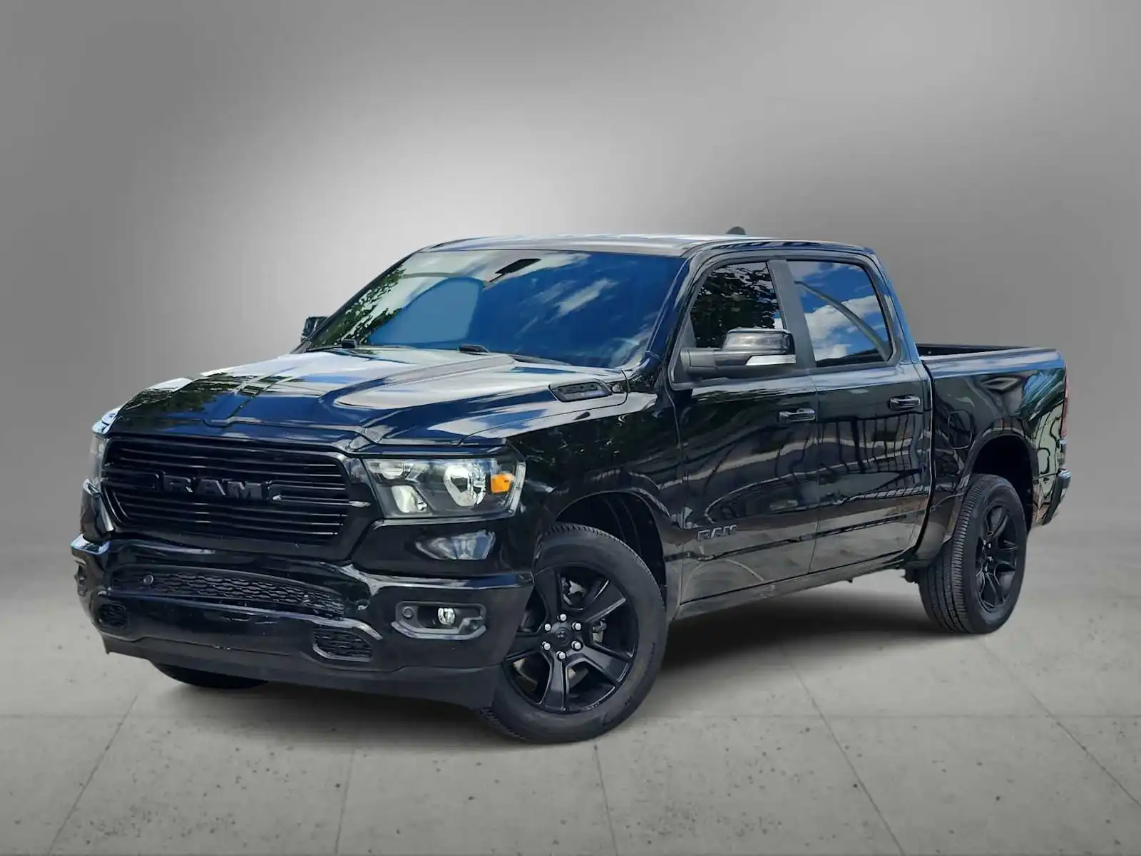 2021 RAM 1500 Big Horn/Lone Star Crew Cab 5'7's photo