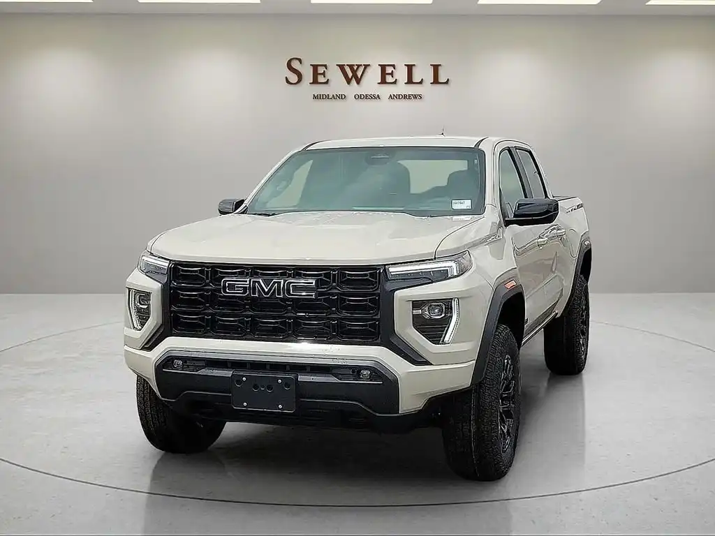 2026 GMC Canyon 2WD Elevation Crew Cab Short Box's photo