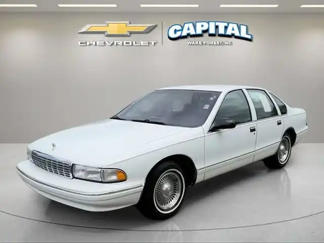 1996 Chevrolet Caprice SS Sedan Pre-Owned 1996 Chevrolet Classic/Impala 1SA Special Value Pkg NA 4 Dr.'s photo