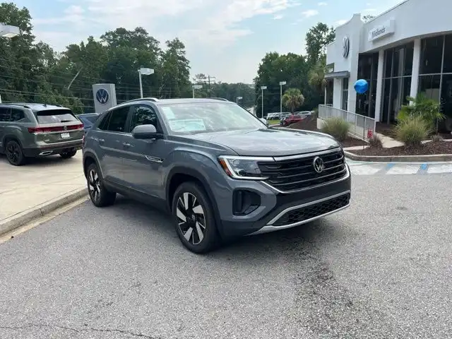 2026 Volkswagen Atlas Cross Sport 2.0T SE w/Tech 4MOTION's photo