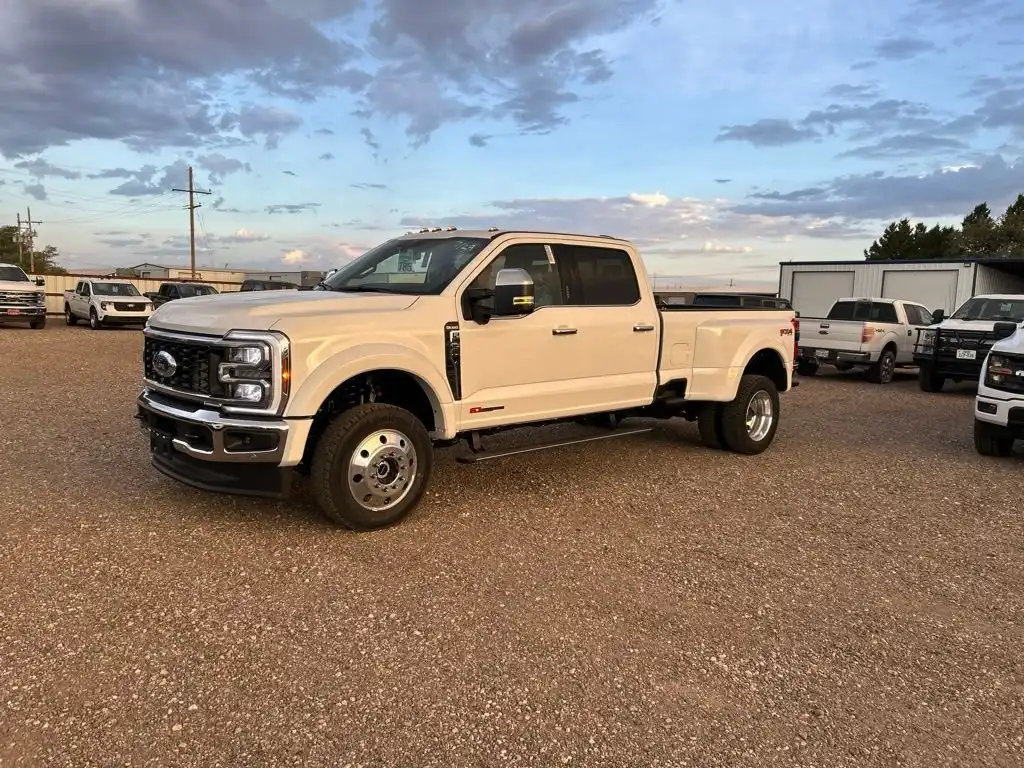 2026 Ford F-450 King Ranch 4x4 Crew Cab 8' Box DRW's photo