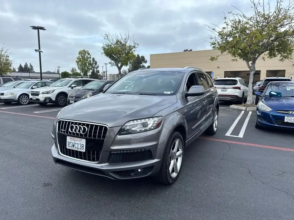 2013 Audi Q7's photo