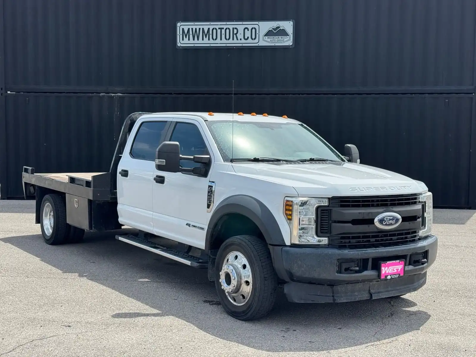 2018 Ford F-450 XL 4x4 Crew Cab 203-In DRW's photo