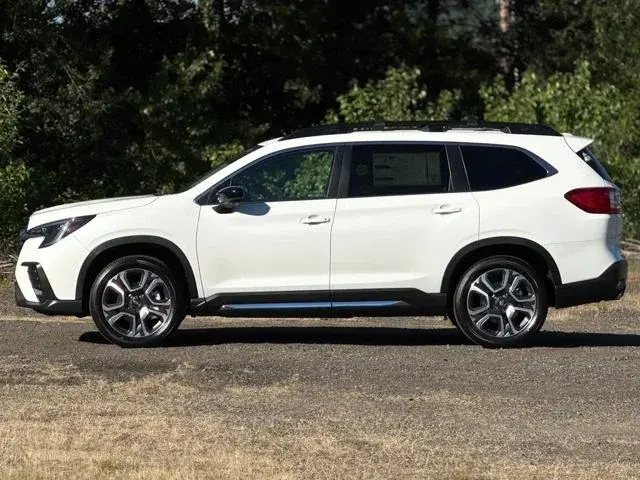 2026 Subaru Ascent Limited Bronze Edition 7 Passenger photo 4