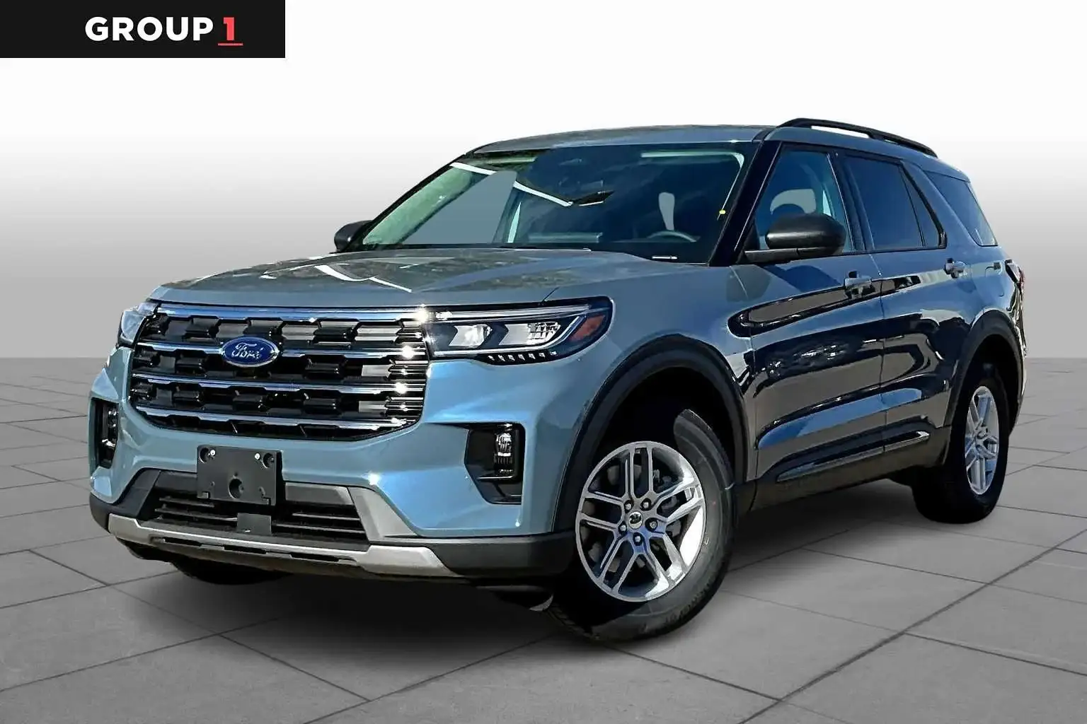 2026 Ford Explorer undefined photo 1
