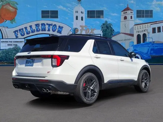 2025 Ford Explorer ST PL535 photo 4