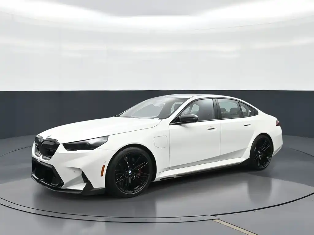2026 BMW M5 M5 Sedan's photo