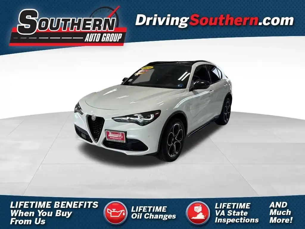 2024 Alfa Romeo Stelvio Veloce AWD's photo