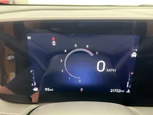 2024 Buick Encore GX Preferred AWD photo 3
