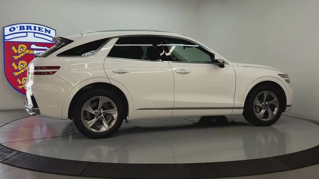 2026 Genesis GV70 2.5T Select AWD photo 4