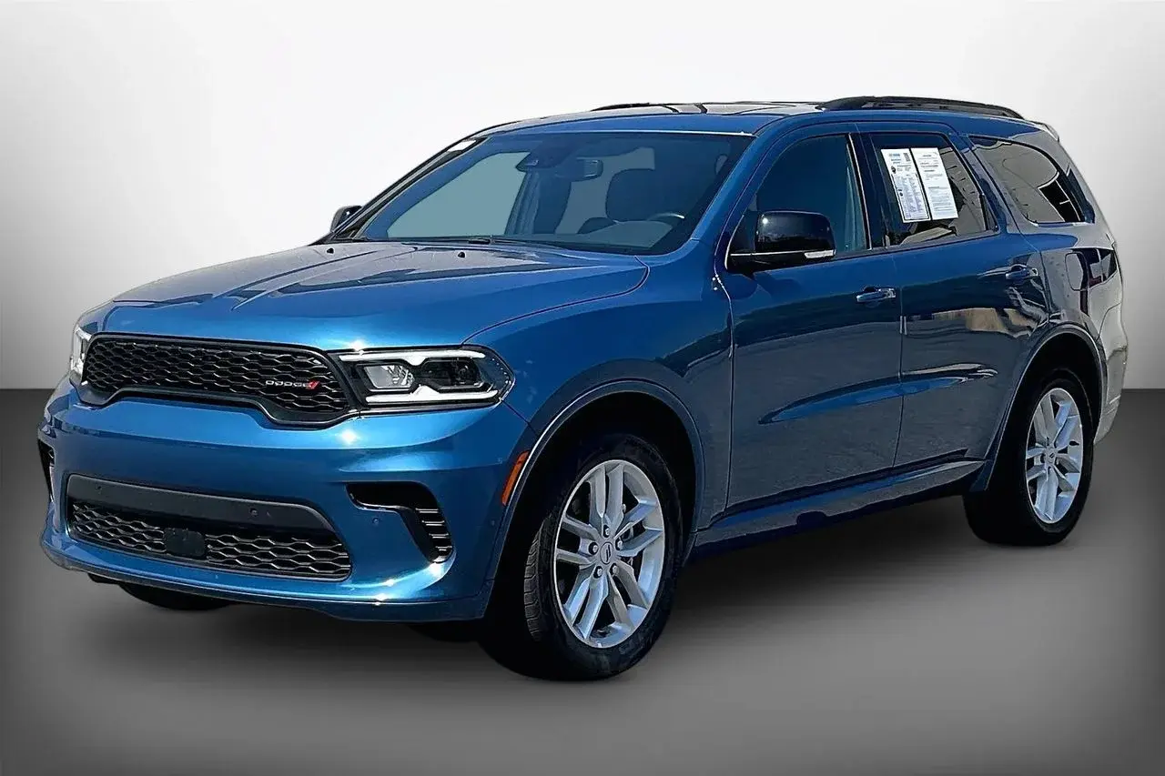 2025 Dodge Durango GT AWD Plus photo 4