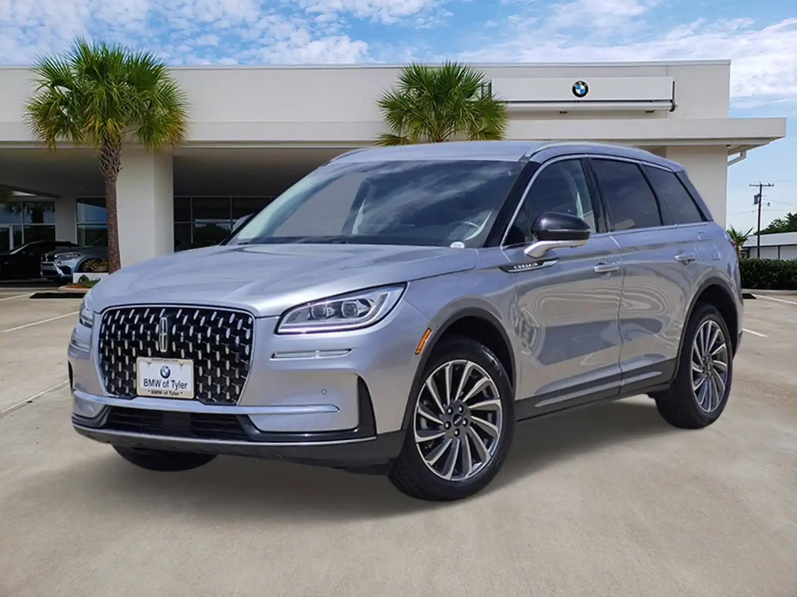 2024 Lincoln Corsair Reserve AWD's photo