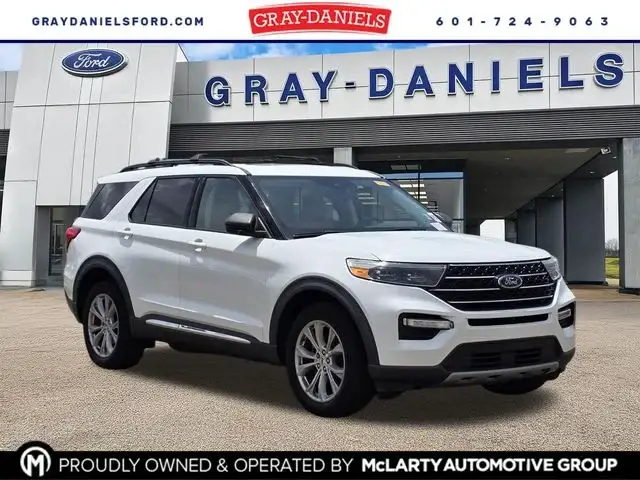 2020 Ford Explorer XLT 4WD photo 1