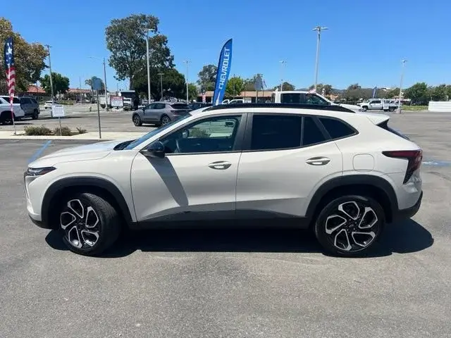 2026 Chevrolet Trax 2RS photo 3