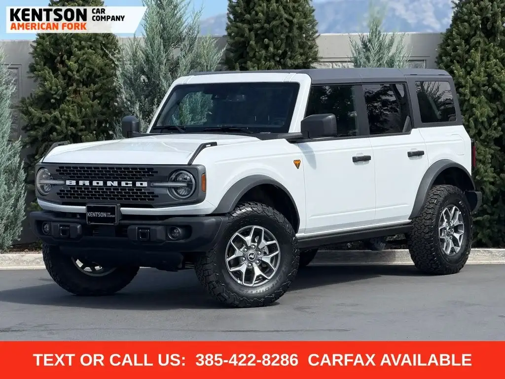 2025 Ford Bronco Badlands 4WD photo 1