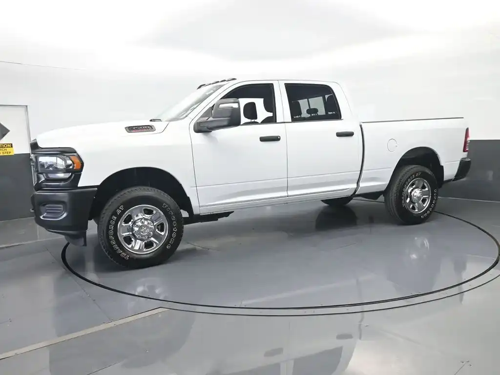 2024 RAM 3500 Tradesman 4X4 Crew Cab SWB's photo