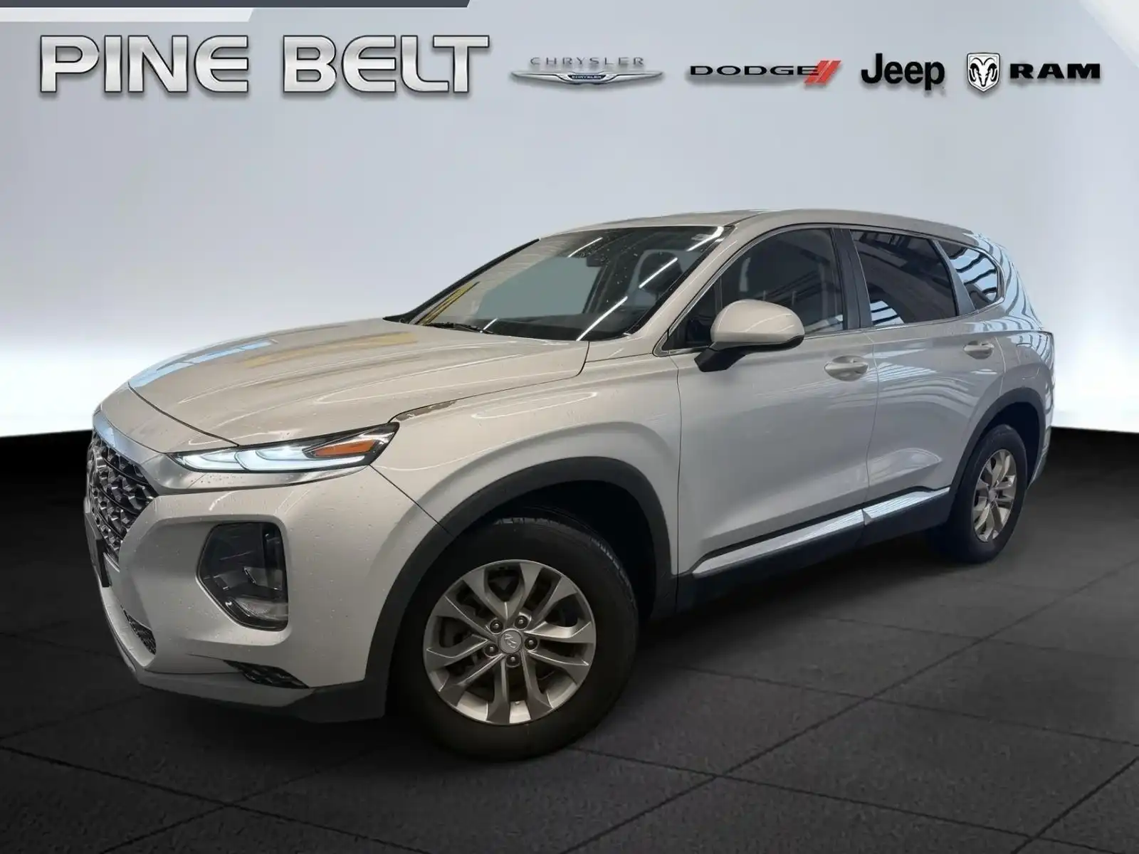 2019 Hyundai Santa Fe SE 2.4 AWD's photo