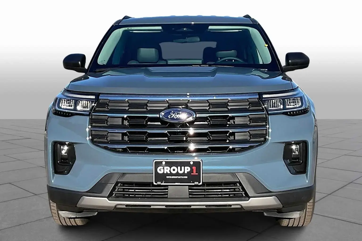 2026 Ford Explorer undefined photo 3