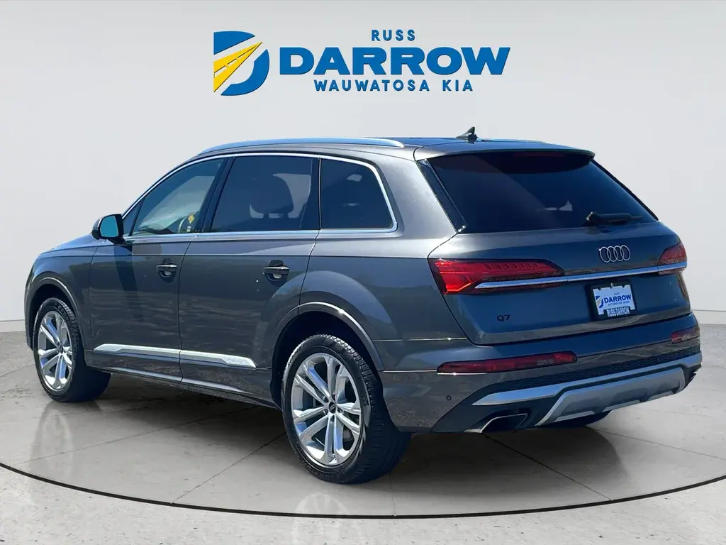 2025 Audi Q7 55 Premium Plus quattro Tiptronic photo 3