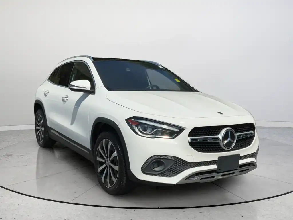 2021 Mercedes-Benz GLA GLA250 4MATIC's photo