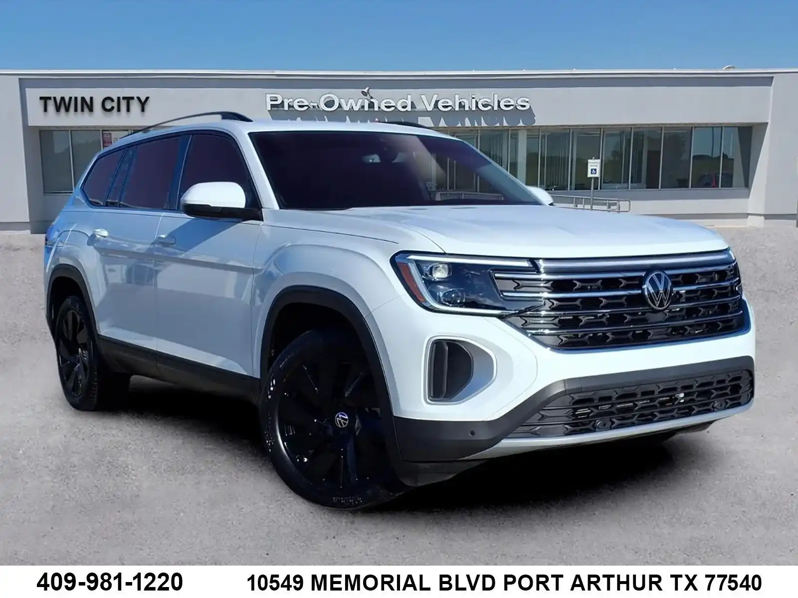 2025 Volkswagen Atlas 2.0T SE with Tech's photo