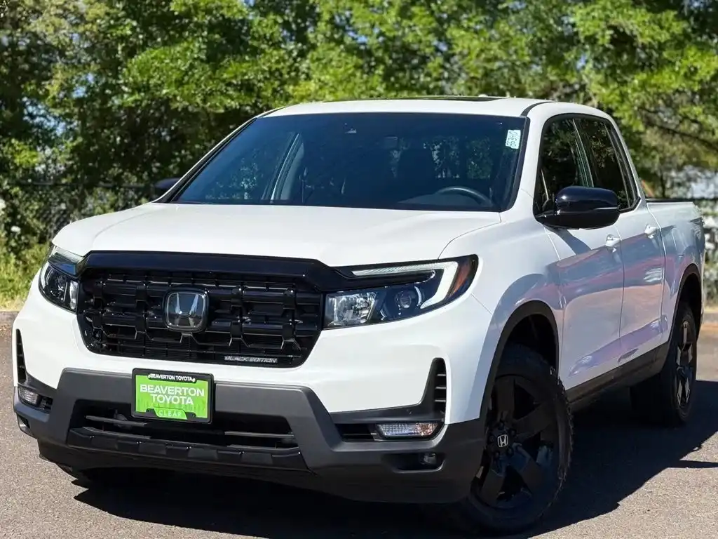 2025 Honda Ridgeline Black Edition's photo