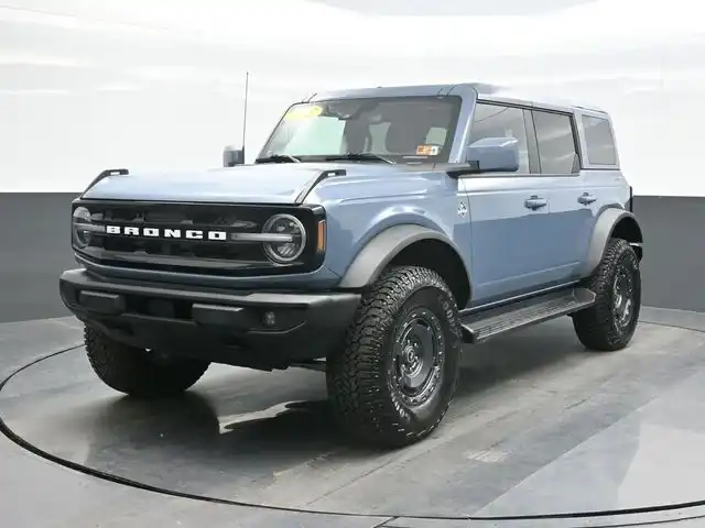 2025 Ford Bronco Outer Banks 4WD's photo