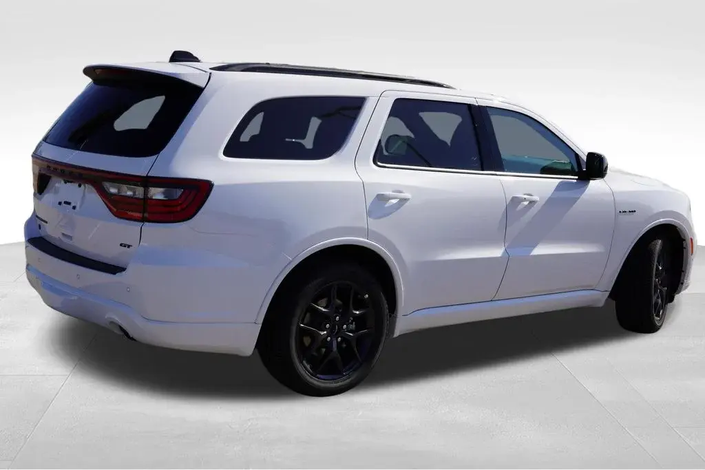 2026 Dodge Durango GT HEMI V8 AWD photo 3