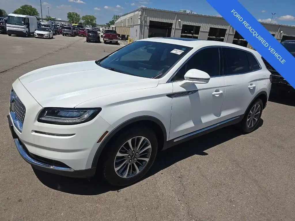 2023 Lincoln Nautilus Reserve AWD's photo