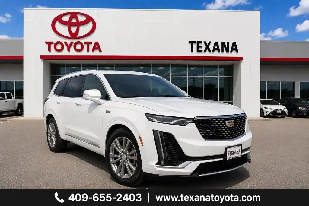 2023 Cadillac XT6 Premium Luxury Auto's photo