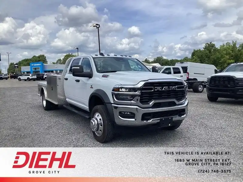 2026 RAM 5500 Big Horn 4WD Crew Cab DRW 197" WB's photo