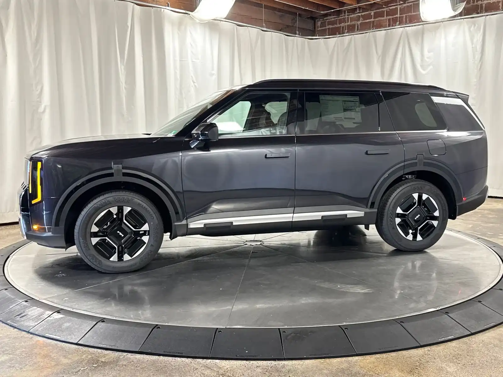 2027 Kia Telluride EX HEV AWD's photo