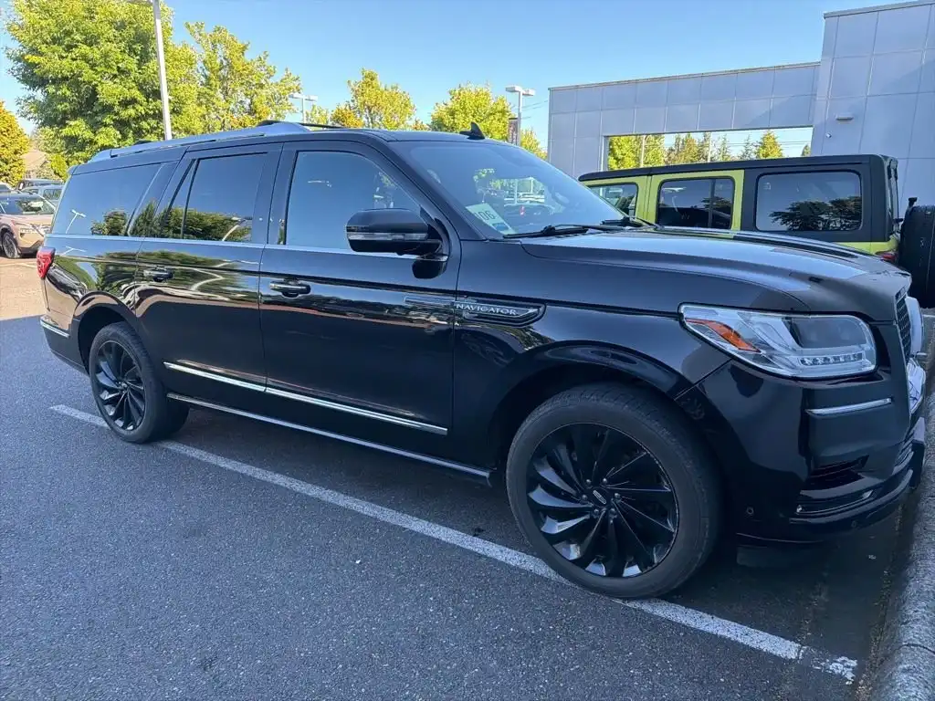 2021 Lincoln Navigator Reserve L 4WD's photo