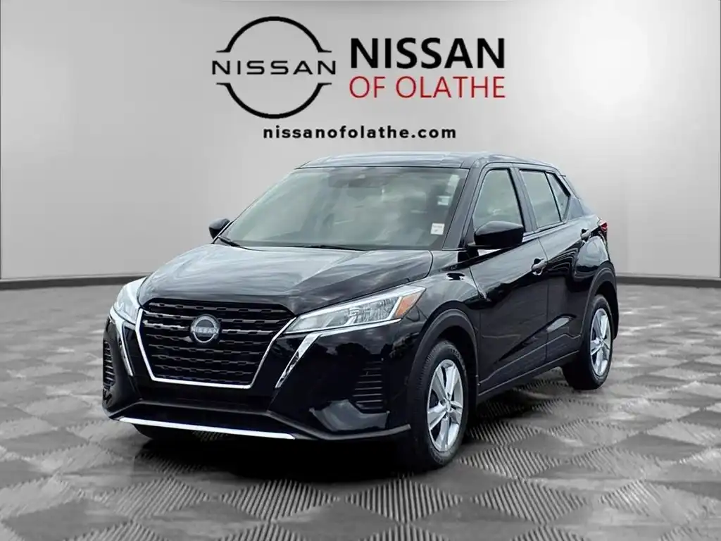 2025 Nissan Kicks Play 1.6 FWD's photo