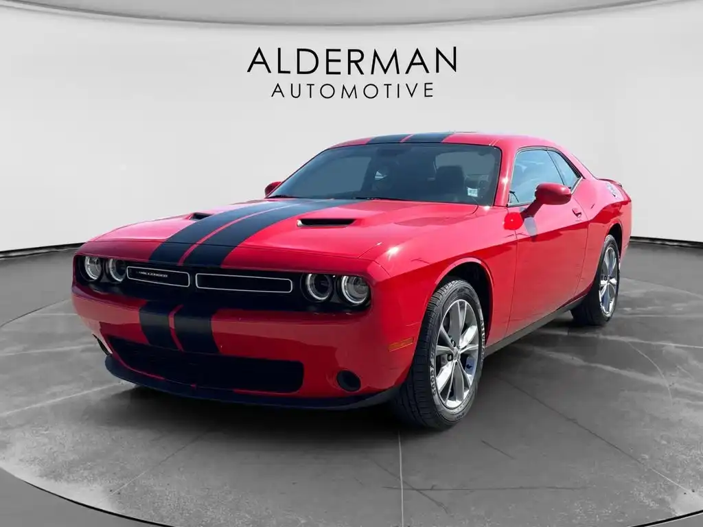 2020 Dodge Challenger SXT AWD Auto's photo