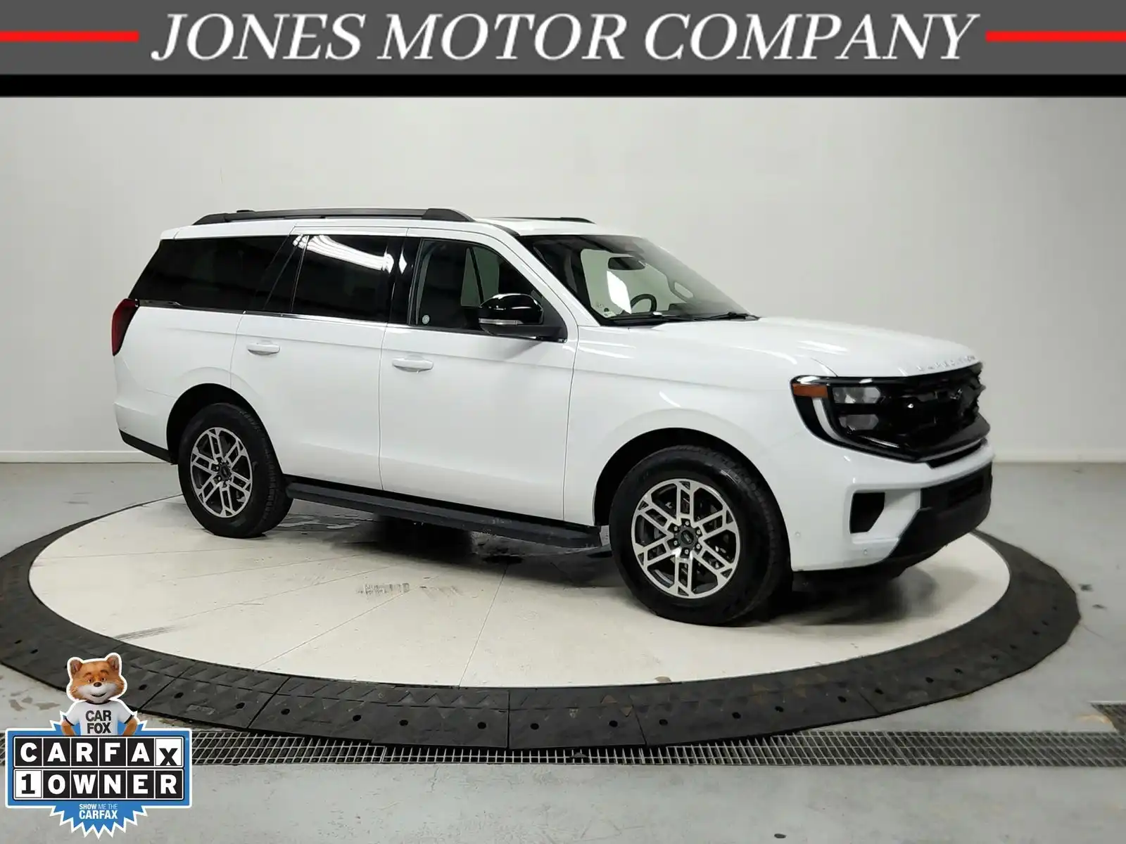 2025 Ford Expedition Active 4x4's photo