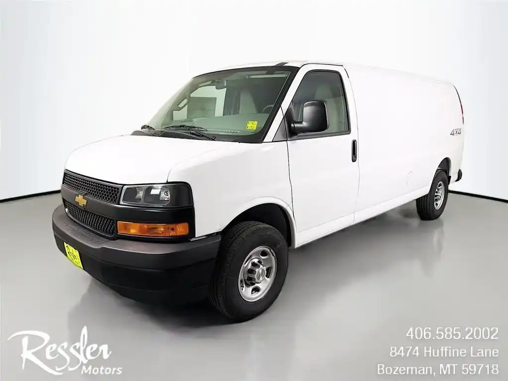 2026 Chevrolet Express 3500 Extended Work Van's photo