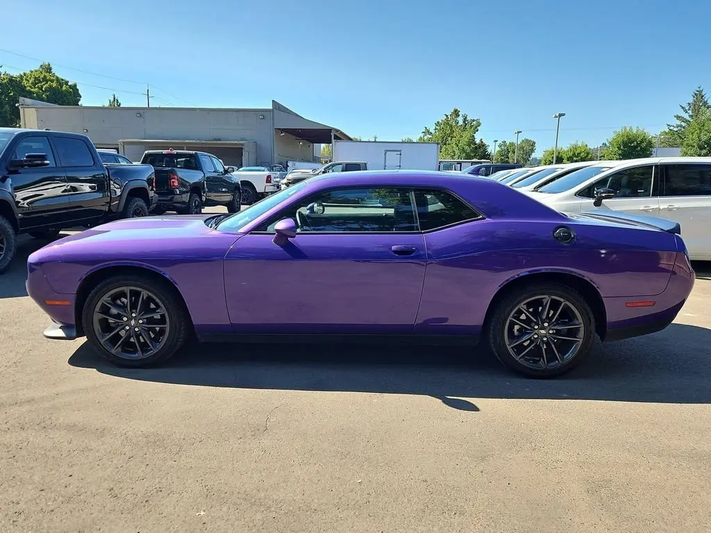 2023 Dodge Challenger GT Auto AWD photo 4