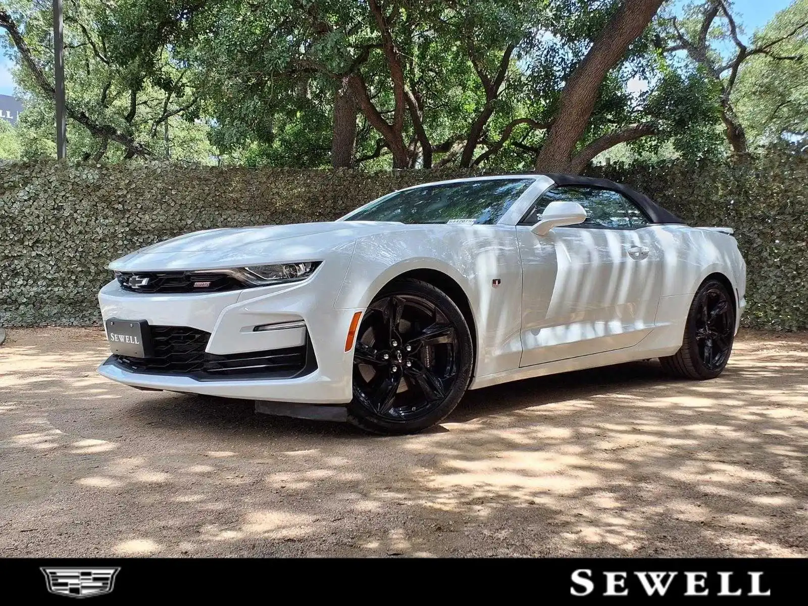 2023 Chevrolet Camaro 6.2 Convertible 2SS's photo