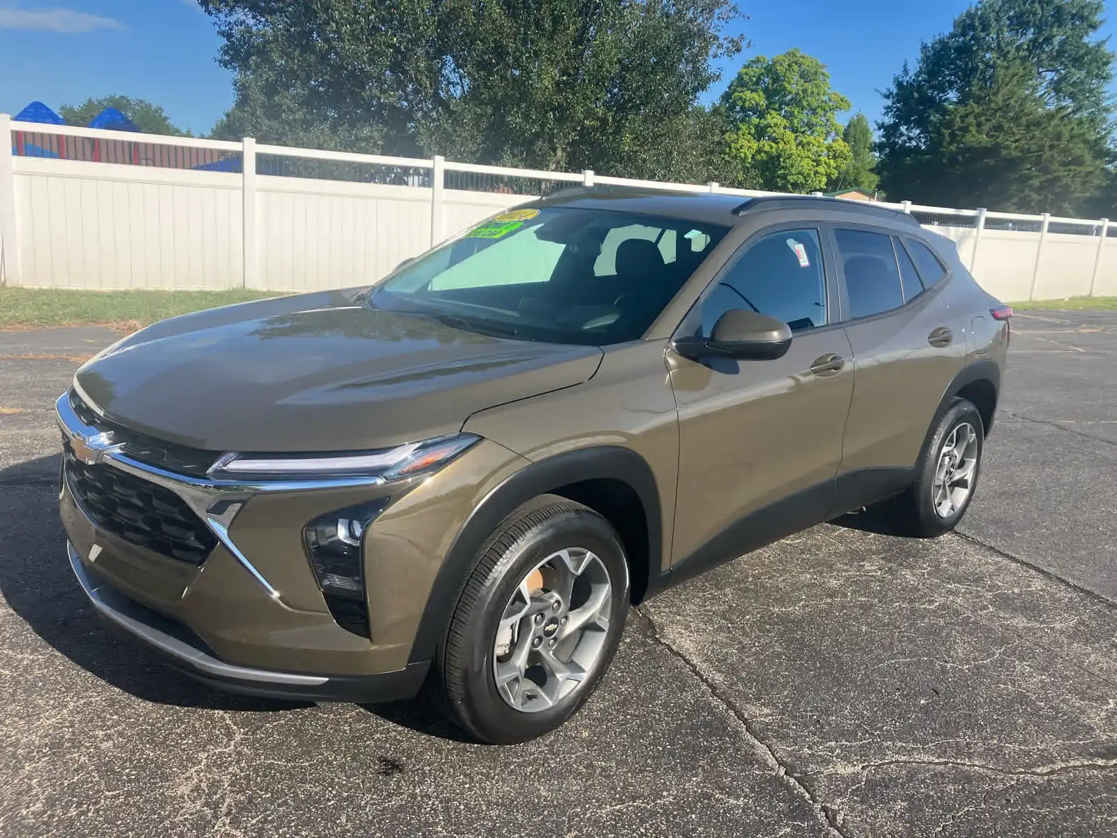 2024 Chevrolet Trax LT's photo