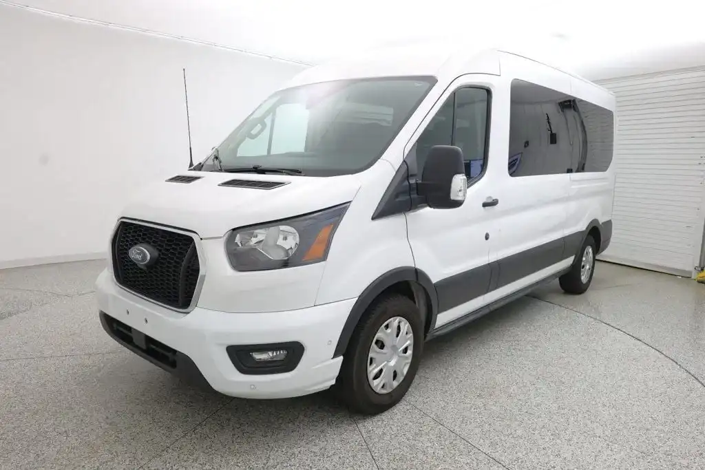 2023 Ford Transit 350 XLT Med Roof Sliding Pass. 148's photo