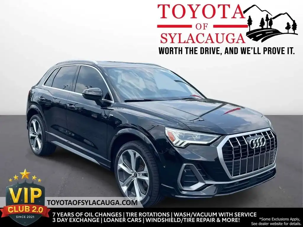2021 Audi Q3 45 TFSI S Line Premium Plus quattro's photo