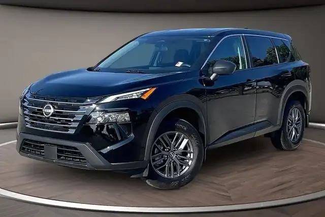 2026 Nissan Rogue S AWD's photo