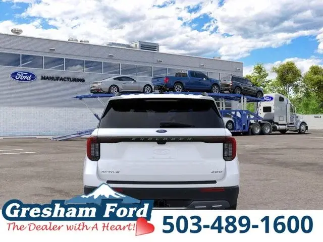 2026 Ford Explorer Active 4WD photo 5